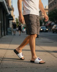 Men’s slides thumbnail 5